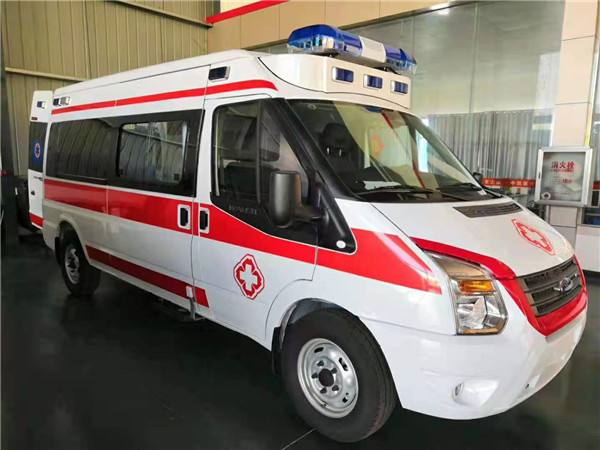 南漳县福特V362救护车